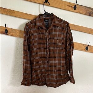 🌺Claiborne Brown Plaid Button Down Shirt